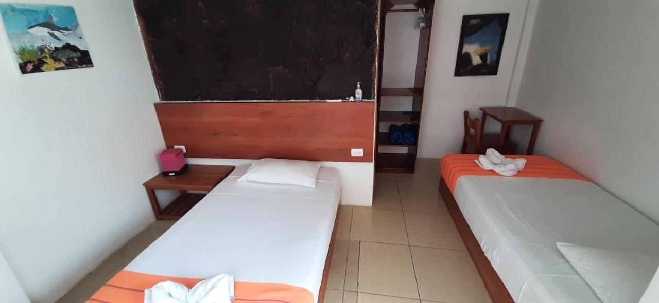 Hostal Tero Real Puerto Villamil Oda fotoğraf